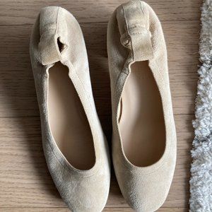 everlane suede day heels // size 7
